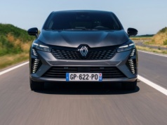 Renault Clio najpopularniejszym nowym autem w Europie w maju 2025 r., po pięciu miesiącach prowadzi Dacia Sandero