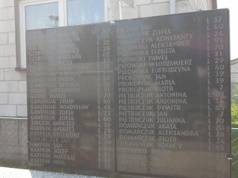 26 czerwca 1941 roku miała miejsce pacyfikacja wsi Słochy Annopolskie