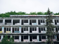To sanatorium nad morzem kiedyś tętniło życiem. Dziś przyprawia o gęsią skórkę