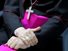 Biskupi przygotowują zmiany w lekcjach religii. MEN komentuje