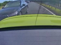 Zajechał drogę BMW M4 na S3. Kierowca Skody nie przewidział, co będzie dalej