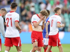 Poważny futbol nie dla Polaków. Bardzo niepokojący trend!
