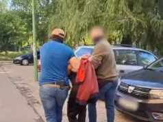 Zagadka brutalnej zbrodni sprzed lat rozwiązana. Ofiara była więziona w lesie