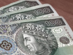 ZUS: 350 zł dla 75-latków