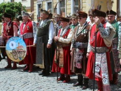 Nowy król Bractwa Kurkowego intronizowany w Tarnowie