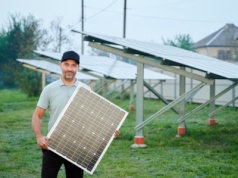 Fotowoltaika 2.0 to rewolucja. Wytwarza energię w dzień i w nocy