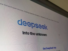 DeepSeek dokona żywota. Chiński chatbot ma zniknąć z Europy