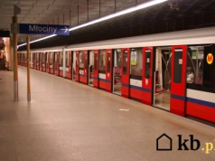 W Warszawie metro dociera pod wieś zamieszkałą przez 131 osób. Dlaczego?