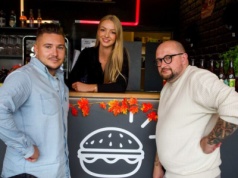 Podróże ze smakiem. Miażdżone burgery [PODCAST]