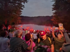 To był magiczny wieczór. Noc Kupały nad jeziorem w Dzikowie [zdjęcia, wideo]