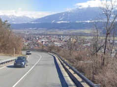 Prawda o zakazach zjazdu z autostrady w Austrii i prawie 1000 zł mandatu. To jest trochę inaczej