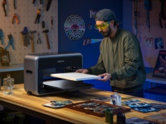 Hit z Kickstartera już wkrótce w Polsce. Osobista drukarka UV z 3D teksturą