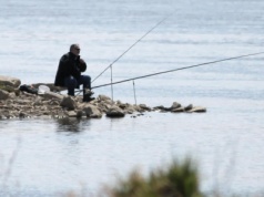 Powiaty chcą znacznie ułatwić relaks nad wodą. Rząd ma wątpliwości