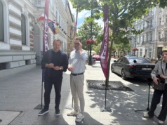 Łódzka Lewica wyjaśnia nowe zasady naliczania stażu pracy. “Korzyścią jest dodatkowy urlop”