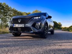 Test: Peugeot 2008 1.2 136 e-DSC – lwiątko na wypasie