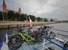 Duże zainteresowanie rejsami tramwaju wodnego [ZDJĘCIA]