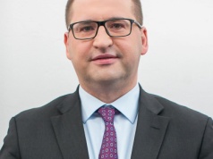 „Chodzący żart”. Bielan miażdży Michała Szczerbę. Mówi wprost o prekampanii w stolicy
