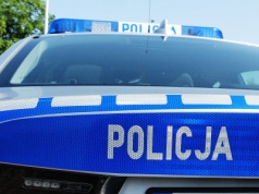 Policyjny pościg za autem. Są zatrzymania, a poszkodowanych zabrały karetki