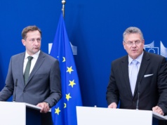 Kontrowersje na koniec polskiej prezydencji: KE bez konsultacji, rolnicy bez pewności