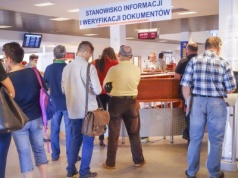 Ważne zmiany dla kupujących auta. Wiemy, kiedy znikną kolejki