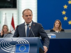 Tusk: „Przywracamy czasową kontrolę na granicy z Litwą i Niemcami”