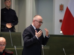 Wymiana zdań na posiedzeniu o ważności wyborów. Sędzia do Bodnara: Czuje się pan neosenatorem?