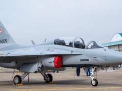 FA-50 z rakietami. MON zapowiada kontrakty zbrojeniowe