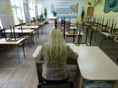 Znika „pamiątka” po byłym ministrze. Rząd przyjął projekt ustawy dotyczący tzw. godzin czarnkowych