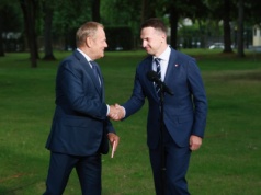 Premier: przywracamy czasową kontrolę na granicy z Niemcami i Litwą