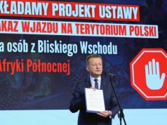 PiS chciał zakazu wjazdu dla osób z Afryki i Bliskiego Wschodu. Po fali krytyki zmieniono koncepcję