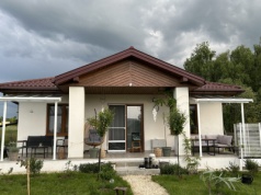 Taras i ogród – jak stworzyć spójną, funkcjonalną i estetyczną przestrzeń do wypoczynku