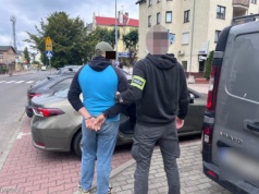 Poszukiwali go już 21 razy. Wpadł, gdy pojechał na wakacje do Międzyzdrojów