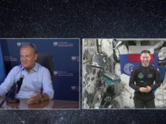 Tusk połączył się z Sławoszem Uznańskim na orbicie: „Nie damy Ci spokoju!”