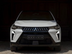 Mitsubishi przywraca model Grandis w wydaniu nowoczesnego SUV-a