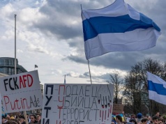 Rosjanin w geście protestu rozwiesił “list gończy” za Putinem. Został przymusowo wysłany na “leczenie”