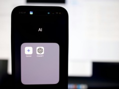 Prywatność w erze AI — który chatbot najlepiej chroni nasze dane?
