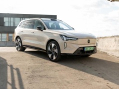 Volvo EX90 ma garść zalet i dużą liczbę wad. Wiele rzeczy wymaga solidnego dopracowania