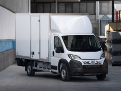 Elektryczny Citroën, Fiat Opel i Peugeot w wersji „Cargo Box” i kamper. Ruszyła produkcja w Atessie