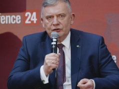 MON ws. Orki: wszystkie oferty traktujemy jednakowo