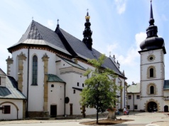 Małopolska nie kończy się na Zakopanem. Tu znajdziesz ścieżkę w koronach drzew i wiele więcej