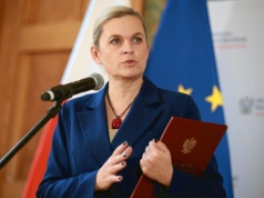 Barbara Nowacka reaguje na wyrok TK ws. religii w szkołach. 