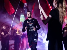 Zostaje na dłużej! Roman Szymański przedłuża kontrakt z PGE Startem!