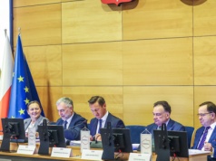 Regiony drżą o finanse. 