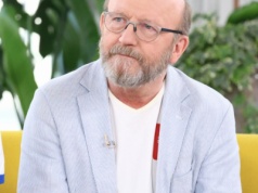 Artur Barciś przed północą potwierdził doniesienia. Taki komunikat nadszedł znienacka z domu aktora