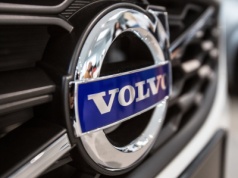 Volvo ma problemy z nową europejską fabryką. Przesuwa rozpoczęcie produkcji