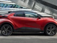 Nowa Toyota C-HR Plug-in Hybrid – oszczędność dzięki ładowaniu z gniazdka