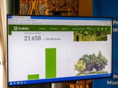 Zielony licznik ruszył. Aleksander Miszalski: 200 tysięcy drzew do 2029 roku to nie obietnica, to plan”