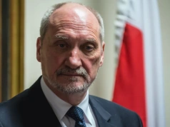 Czarne chmury nad Antonim Macierewiczem. Jest wniosek o uchylenie immunitetu