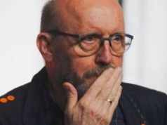 Artur Barciś PRZEPRASZA fanów publicznie. Wprost mówi o 