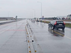 Bezpieczniej na autostradach. Minister uregulował bariery tymczasowe